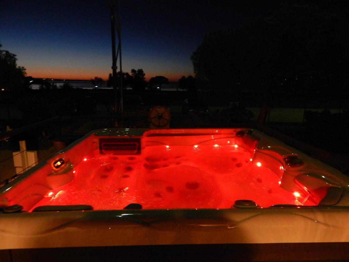 Floating House Sea Queen Portorož